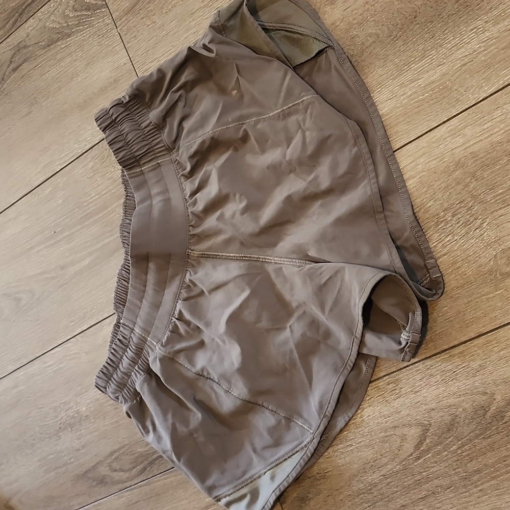 Lululemon grey sage hotty hot
